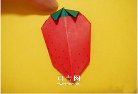 草莓的折法步骤图片好看的 -  www.kejidiy.com